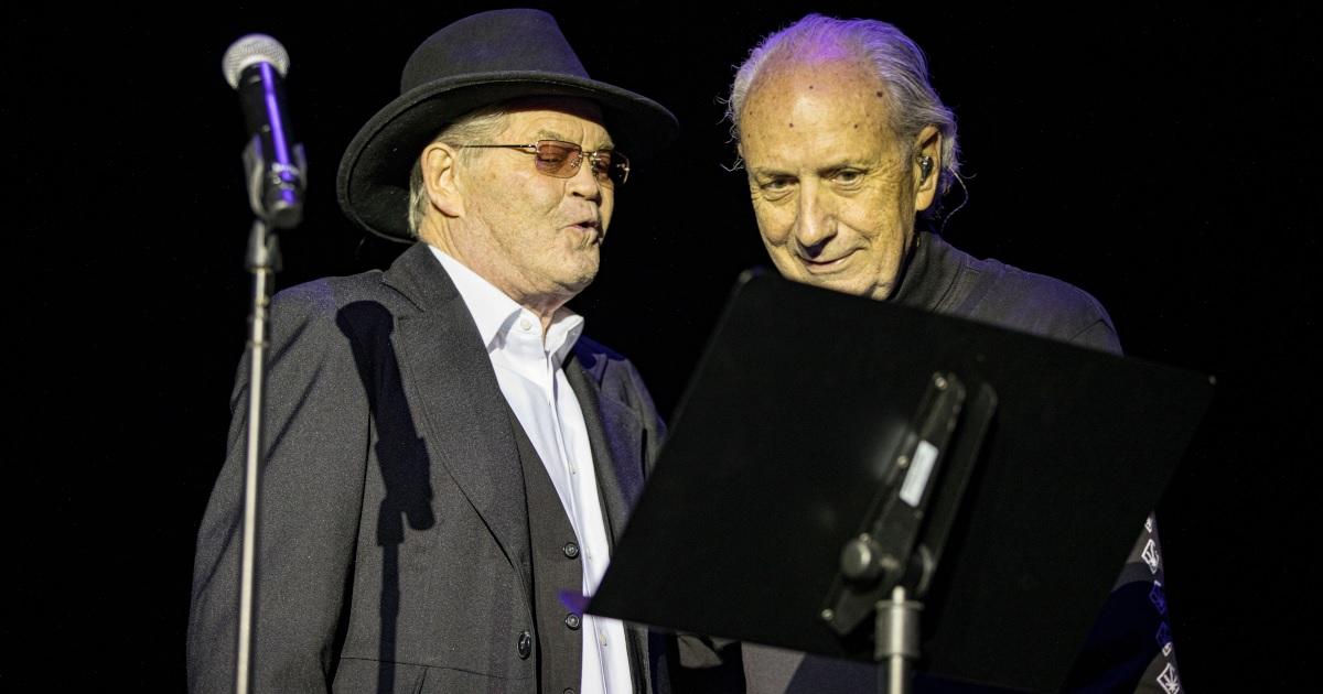 Monkees' Micky Dolenz Breaks His Silence Following Michael Nesmith's Death  - PopCulture.com