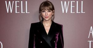 Taylor Swift Honors Music Legend With Flowers and Note After Breaking 50-Year-Billboard Record