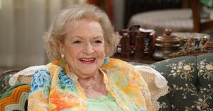 Betty White Hosting Special Movie Event to Celebrate 100th Birthday