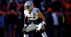 Raiders Linebacker Will Compton Announces His Mom Died Hours Before Browns Game