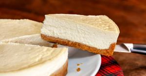 Why Kraft Is Paying People $20 Not to Make Cheesecake for the Holidays