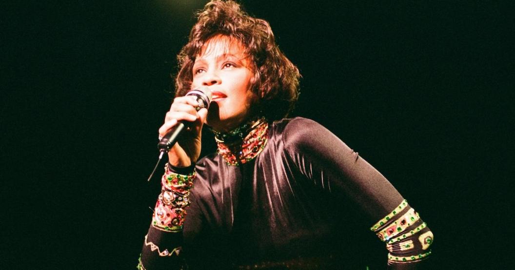 whitney-houston-1.jpg