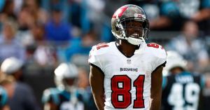 Antonio Brown Addresses His Mental Health in New Interview Following Buccaneers Drama