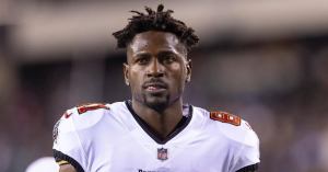 Antonio Brown Says He’s Planning to Sue Tampa Bay Buccaneers