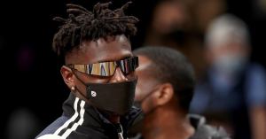 Antonio Brown Shows Some Regret Over Shirtless Exit From Buccaneers-Jets Game