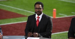 Desmond Howard Previews National Championship Game Between Georgia and Alabama (Exclusive)