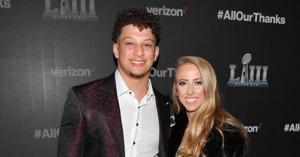 patrick-mahomes-fiancee-brittany-matthews-sprays-champagne-fans-chiefs-wild-playoff-win.jpg