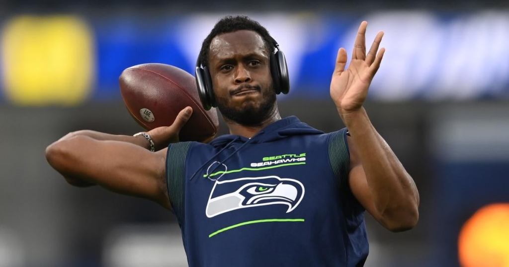 seattle-seahawks-backup-quarterback-geno-smith-arrested.jpg