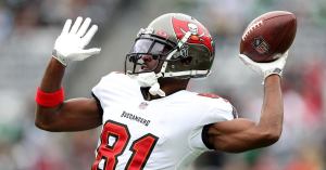 Antonio Brown ‘Reveals’ Why He Quit Buccaneers Game