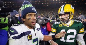 Tennessee Titans Fans Want Aaron Rodgers or Russell Wilson After Disappointing Loss to Cincinnati Bengals