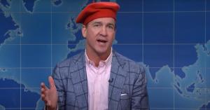 ‘SNL’: Peyton Manning Crashes ‘Weekend Update,’ Compares Tom Brady’s Retirement to ‘Emily in Paris’