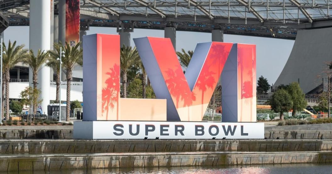 super-bowl-2022-rams-bengals-pick-uniforms-big-game.jpg
