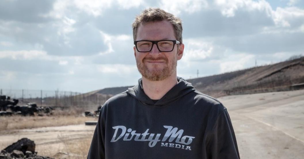 dale-earnhardt-jr-lost-speedways-season-3-shares-update.jpg