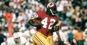 Charley Taylor, NFL Hall of Fame Wide Receiver, Dead at 80