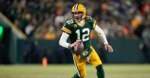 Aaron Rodgers Sends Message to Green Bay Packers Fans After New York Jets Trade