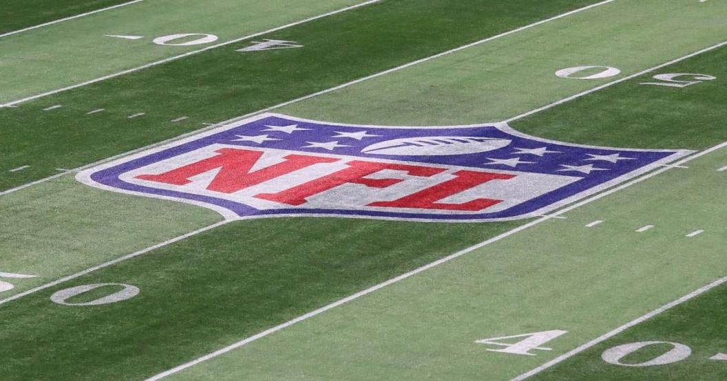 former-nfl-coach-brian-flores-suing-legue-giants-dolphins-broncos-alleged-racims-in-hiring.jpg