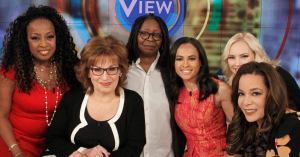 ‘The View’ Co-Hosts Butt Heads Over Mona Lisa Defacement