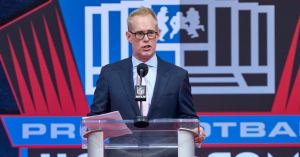 Fox Reportedly Makes Decision on Joe Buck’s Replacement of Lead NFL Announcer