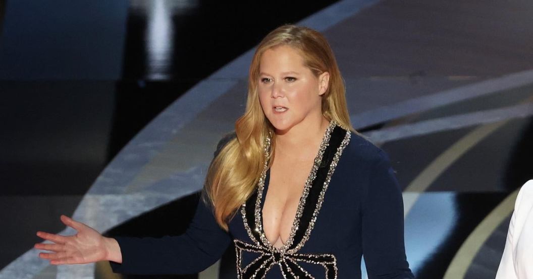 amy-schumer-oscars-2022-getty.jpg
