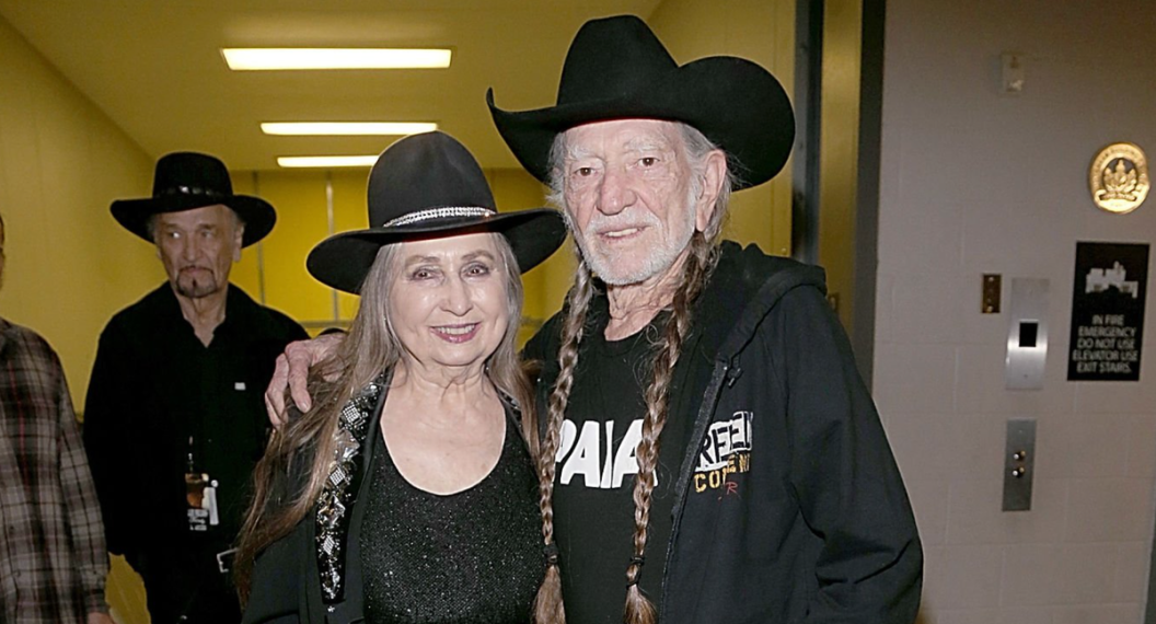 willie-nelson-sister-bobbie-getty.png