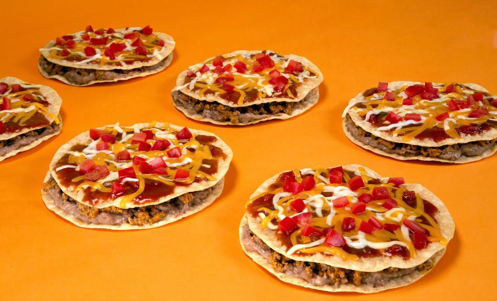 taco-bell-mexican-pizza.jpg