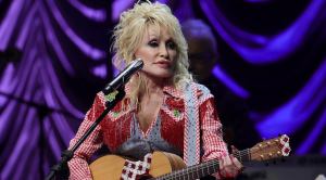 Dolly Parton Mourns ‘Great Loss’ of Kris Kristofferson