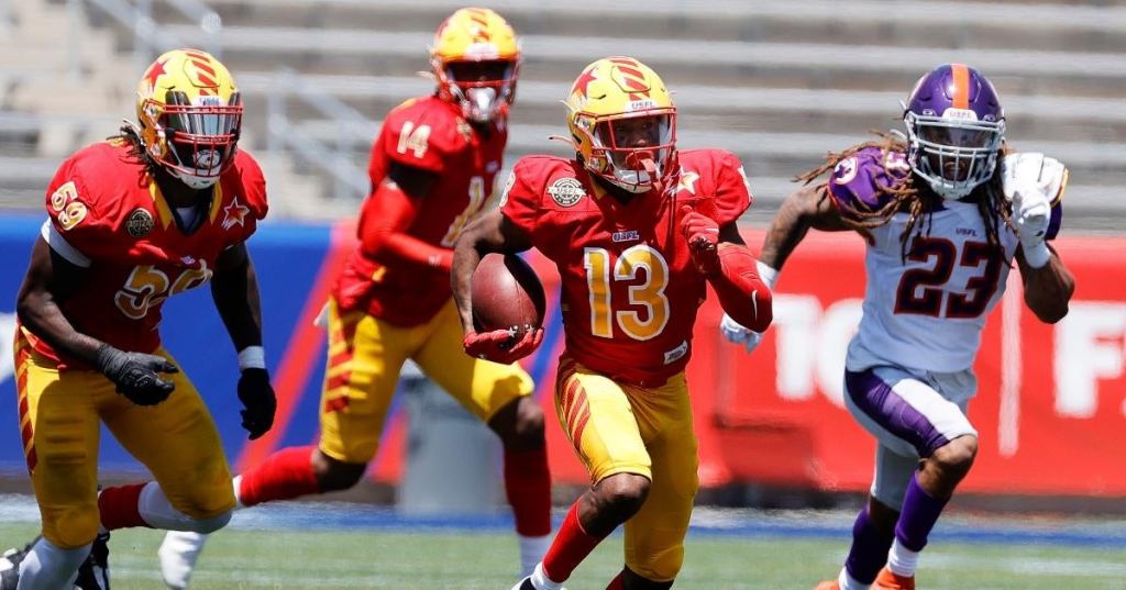 usfl-looks-fill-nfl-void-spring-pro-football-action-birmingham.jpg