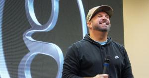 Why Garth Brooks Thinks His Saturday Concert Will Mark ‘Greatest Day on the Planet’