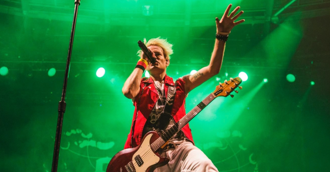 deryck-sum-41-getty.png