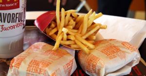 Fast Food Chains Found to Have Dangerous Chemicals in Wrappers