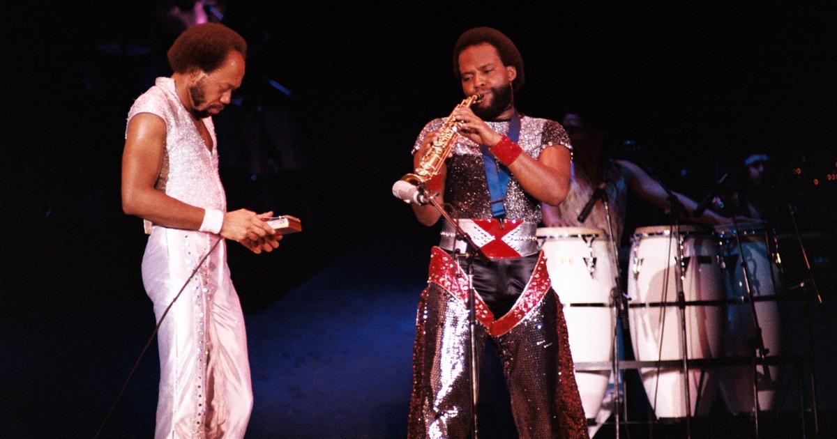 Earth, Wind & Fire Saxophonist Andrew Woolfolk Dies at 71