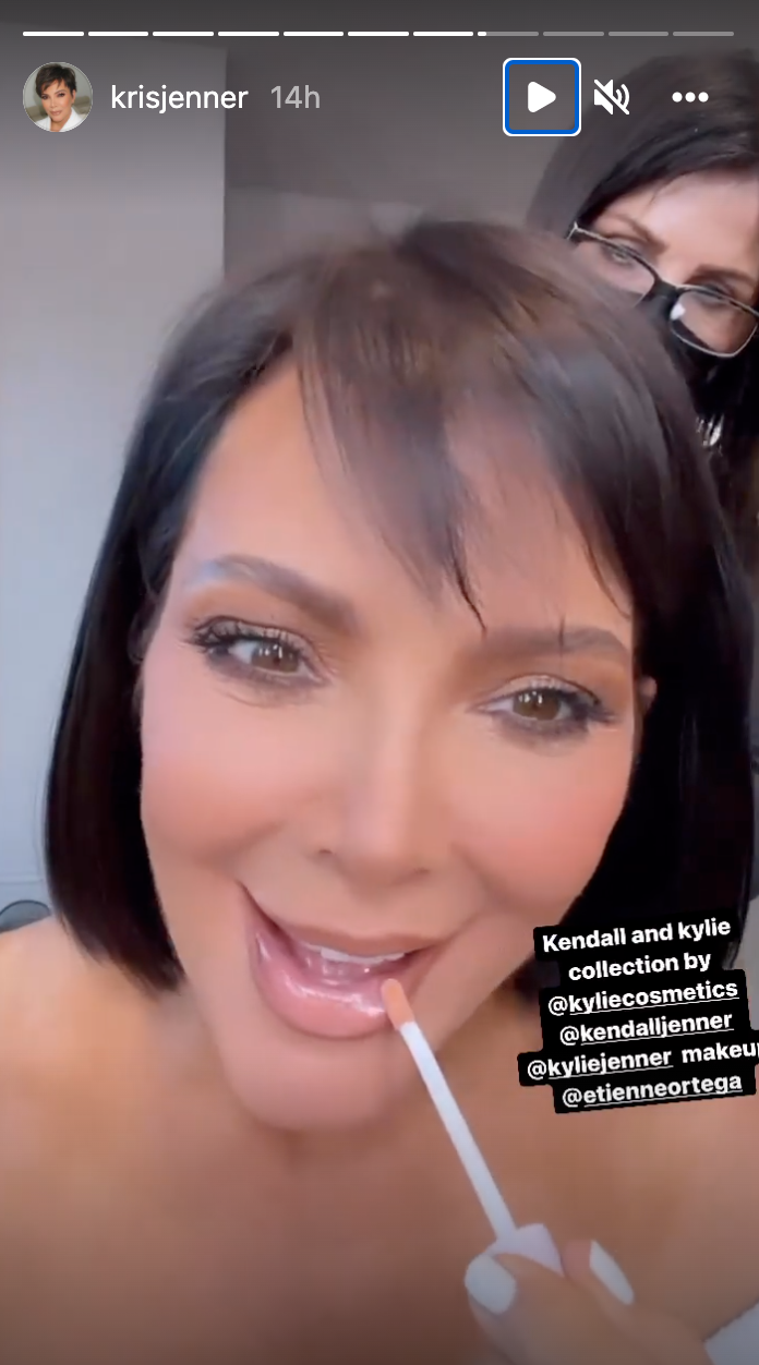 kris-jenner-long-hair.png