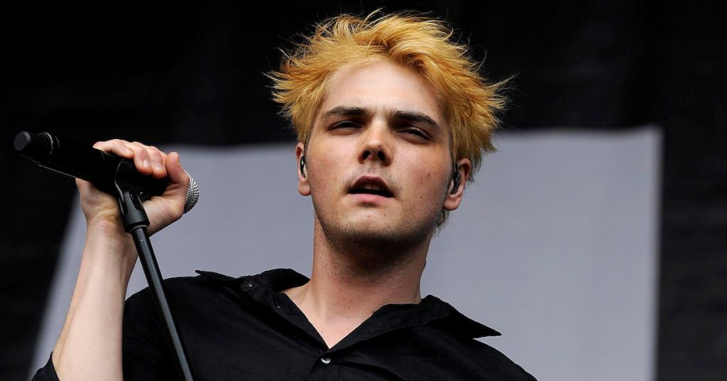 my-chemical-romance-gerard-way.jpg