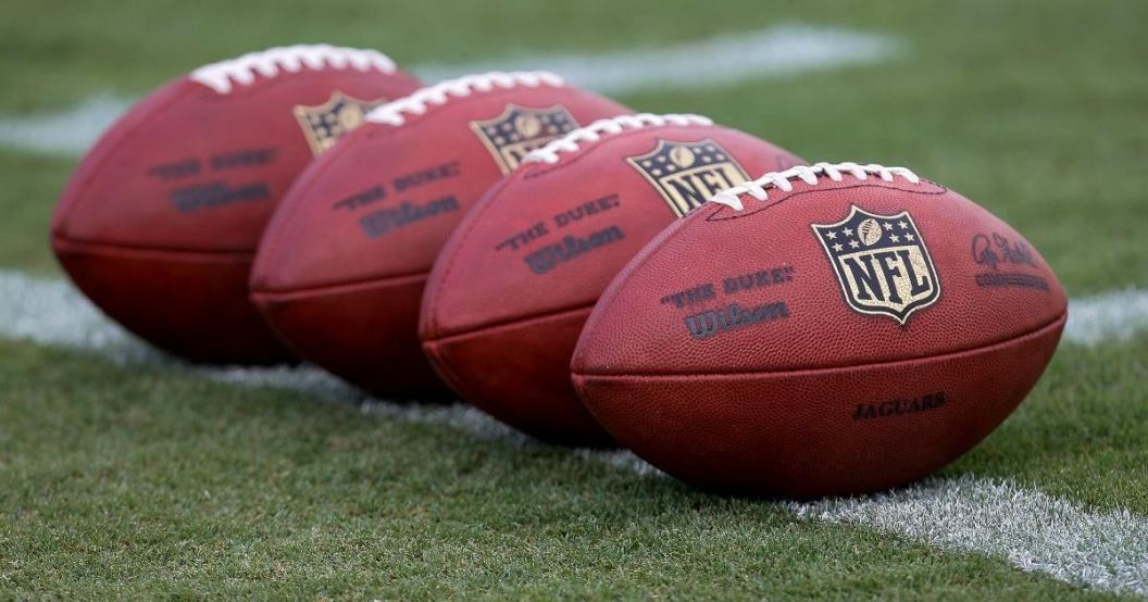 nfl-pro-bowl-quarterback-eyeing-return-missing-2021-season.jpg