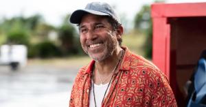 ‘The Lost City’: Oscar Nunez Reveals the Hilarious Way His Heroic Stunt Went Down (Exclusive)