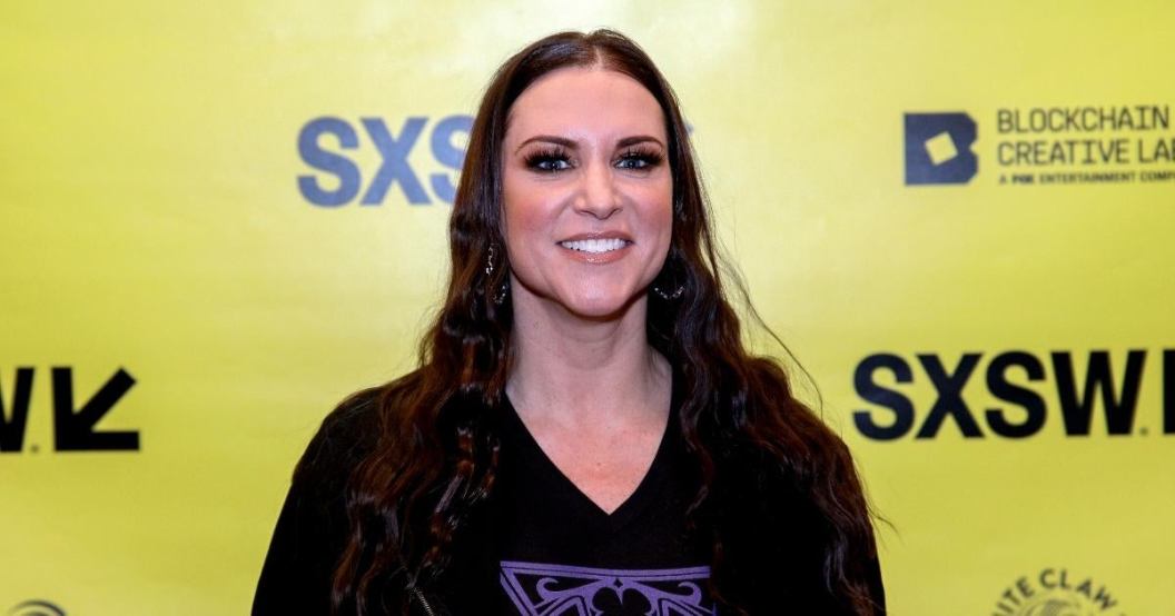 stephanie-mcmahon-wwe-fans-messages-leave-of-absence.jpg