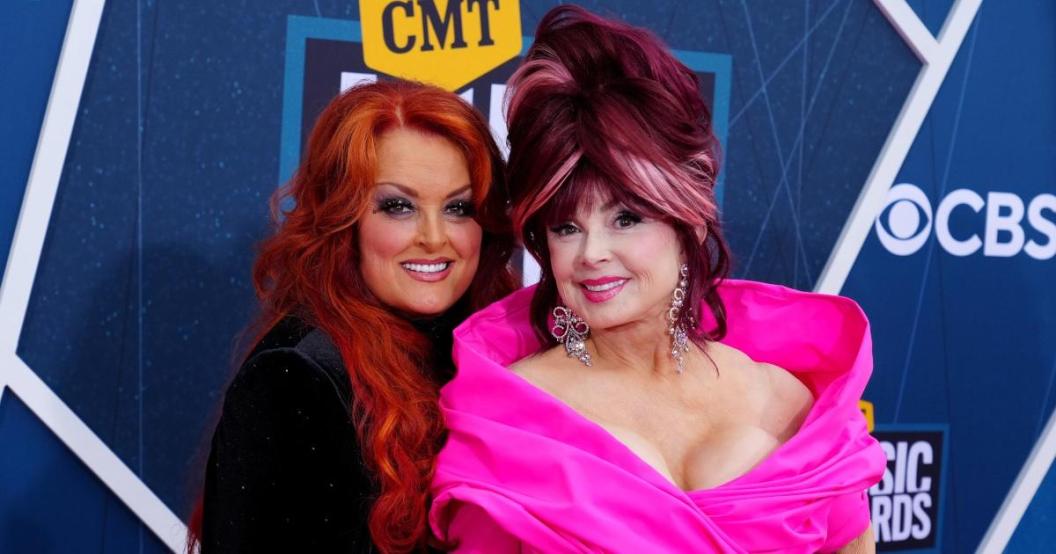 wynonna-judd-naomi-judd-getty-images.jpg