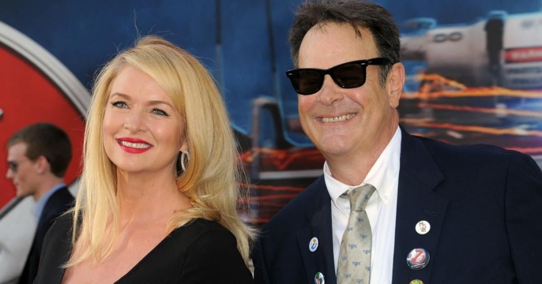 dan-aykroyd-donna-dixon.jpg