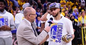 Stephen Curry Makes History After Leading Warriors to Western Conference Championship