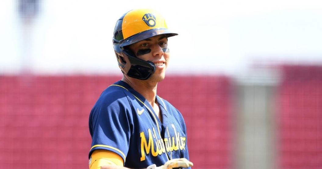 christian-yelich-makes-history-hitting-third-career-cycle.jpg