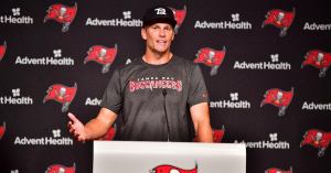 Tom Brady Responds to Report of Him Talking to Miami Dolphins