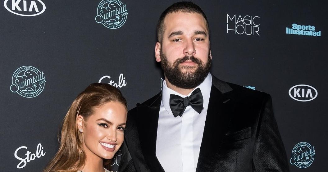 sports-illustrated-model-haley-kalil-divorcing-nfl-husband-matt-kalil.jpg