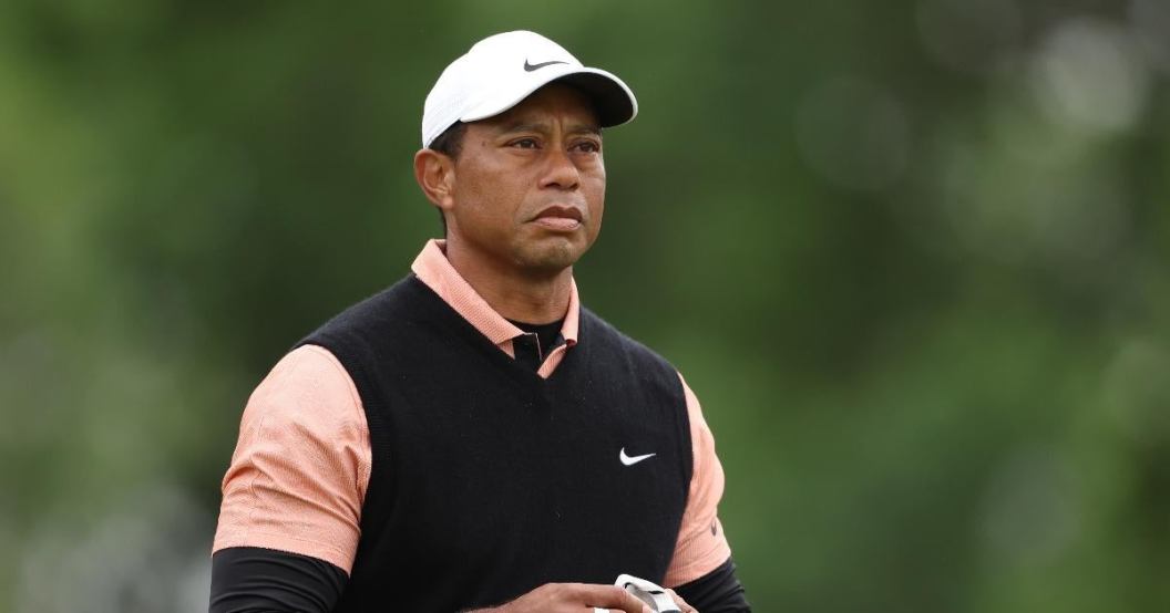 tiger-woods-joins-1-billion-club.jpg