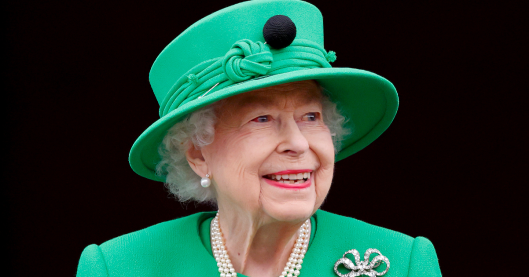 corgis-queen-funeral-getty-images.jpg