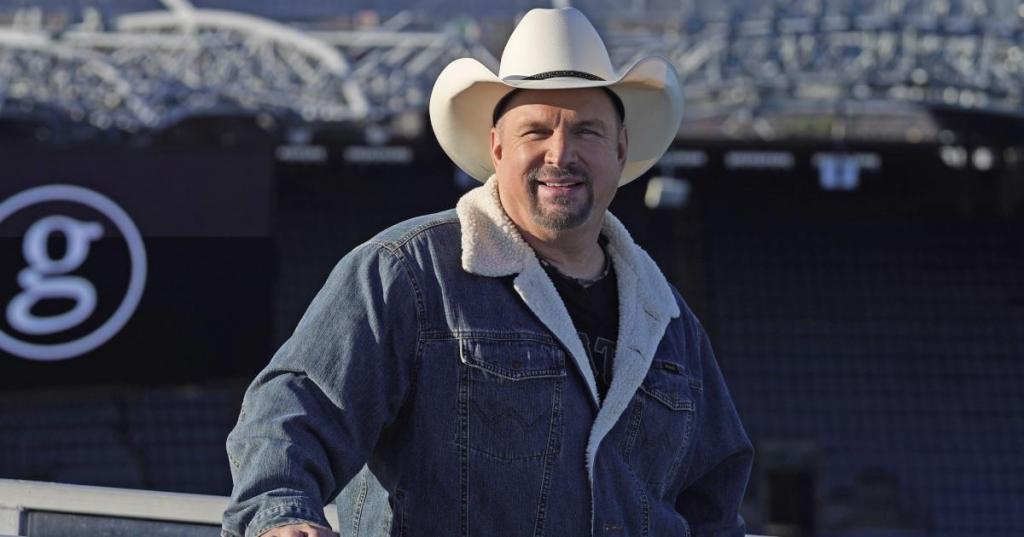 garth-brooks-getty-images.jpg