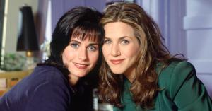 Courteney Cox Shares Sweet ‘Friends’ Throwback Clip for Jennifer Aniston’s Birthday