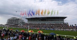 Platinum Jubilee: Outrage at Epsom Derby After Surprise Fireworks in Honor of Queen Elizabeth