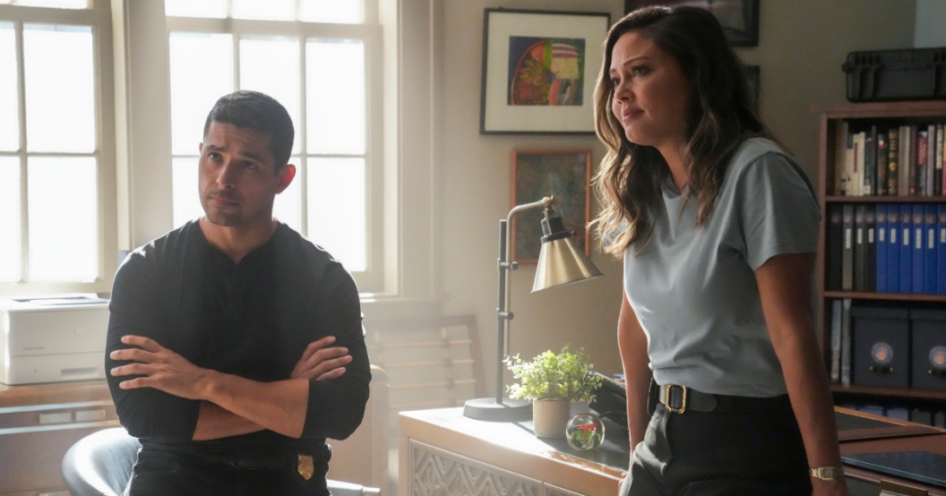 ncis-hawaii-crossover-cbs.png
