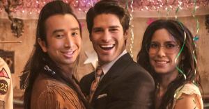 ‘Ghosts’ Stars Román Zaragoza and Asher Grodman Welcome Castmate for Tender Musical Performance