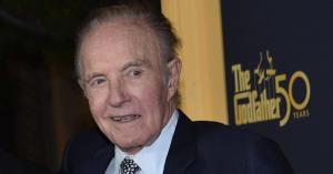 James Caan, ‘The Godfather,’ ‘Elf’ and ‘Brian’s Song’ Actor, Dies at 82